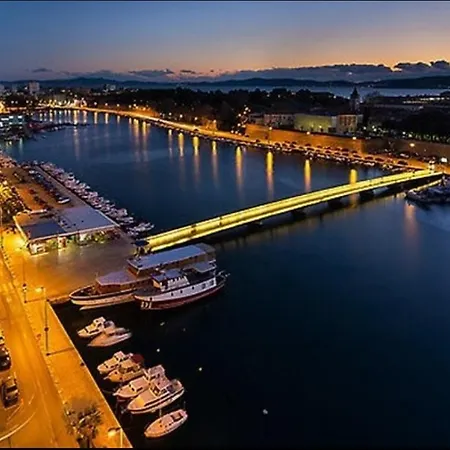 Lapaulinas Ii * ザダル