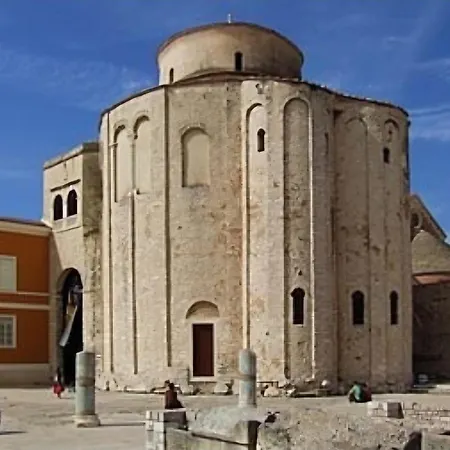 Lapaulinas Ii アパート