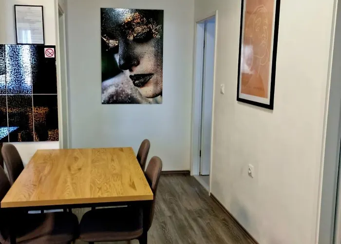 شقة Lapaulinas Ii زادار