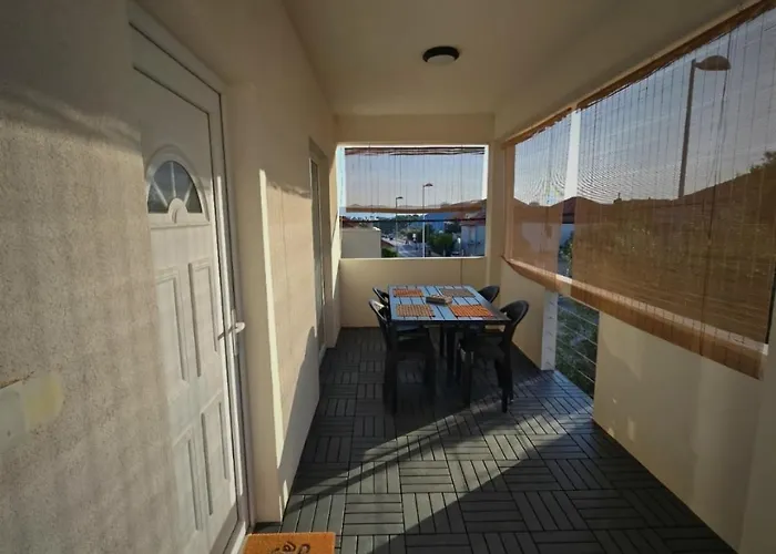 Lapaulinas Ii * זאדאר